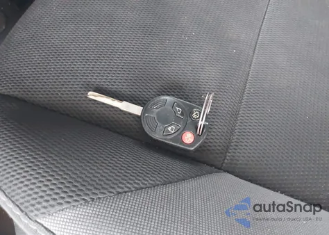 2014 Ford Focus Se z USA, uszkodzony, nr VIN 1FADP3K29EL422020